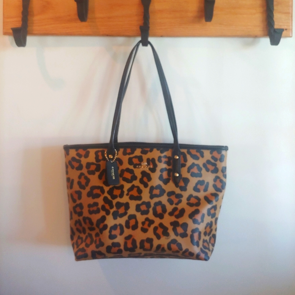 Coach city zip tote in ocelot print